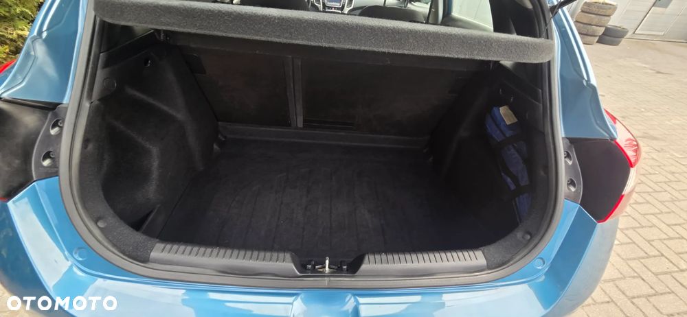 Hyundai i30 1.4 Trend - 34