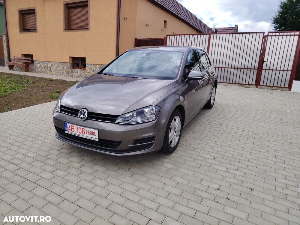Volkswagen Golf 1.6 TDI DPF Trendline - 1