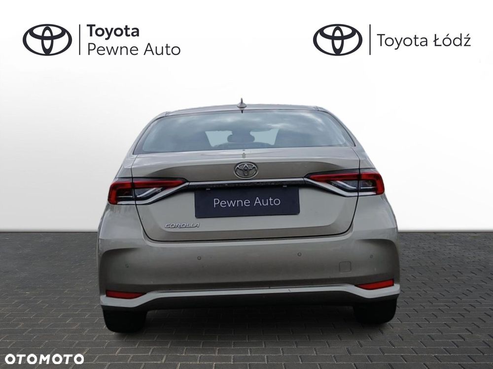 Toyota Corolla - 5
