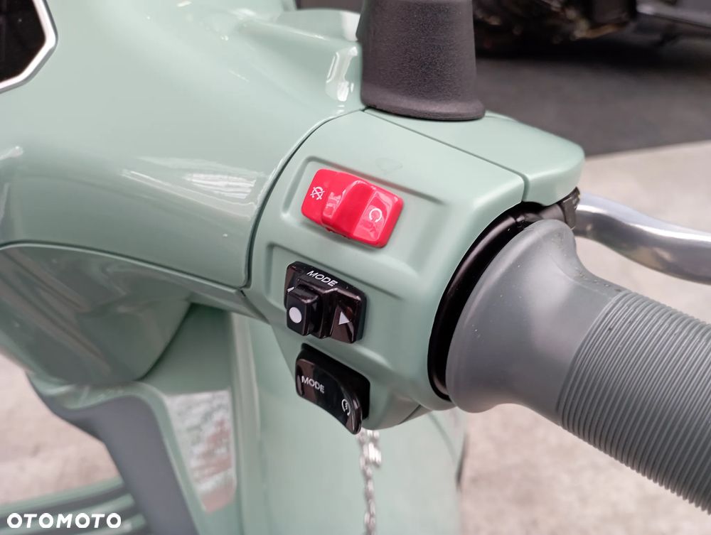 Vespa Primavera - 13