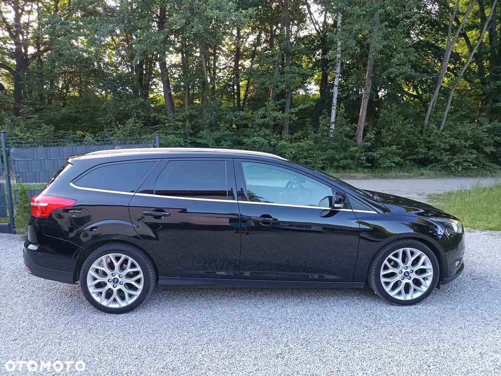 Ford Focus 1.0 EcoBoost STart-Stopp-System TITANIUM - 11