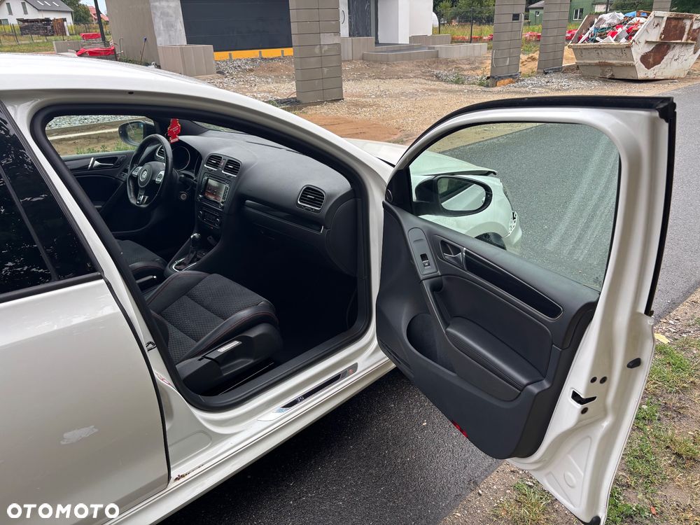 Volkswagen Golf 2.0 TSI GTI 35 DSG - 35