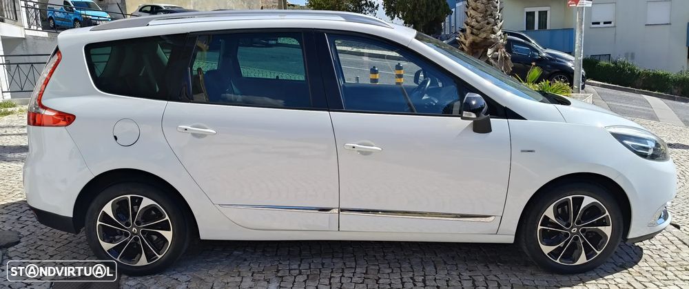Renault Grand Scénic 1.5 dCi Bose Edition SS - 10