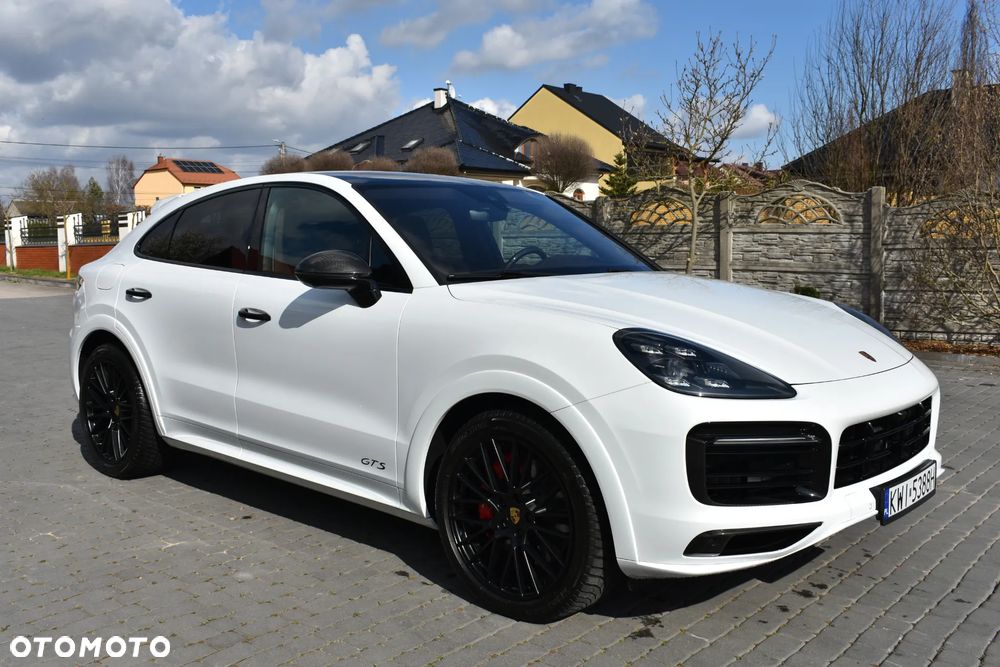Porsche Cayenne - 8