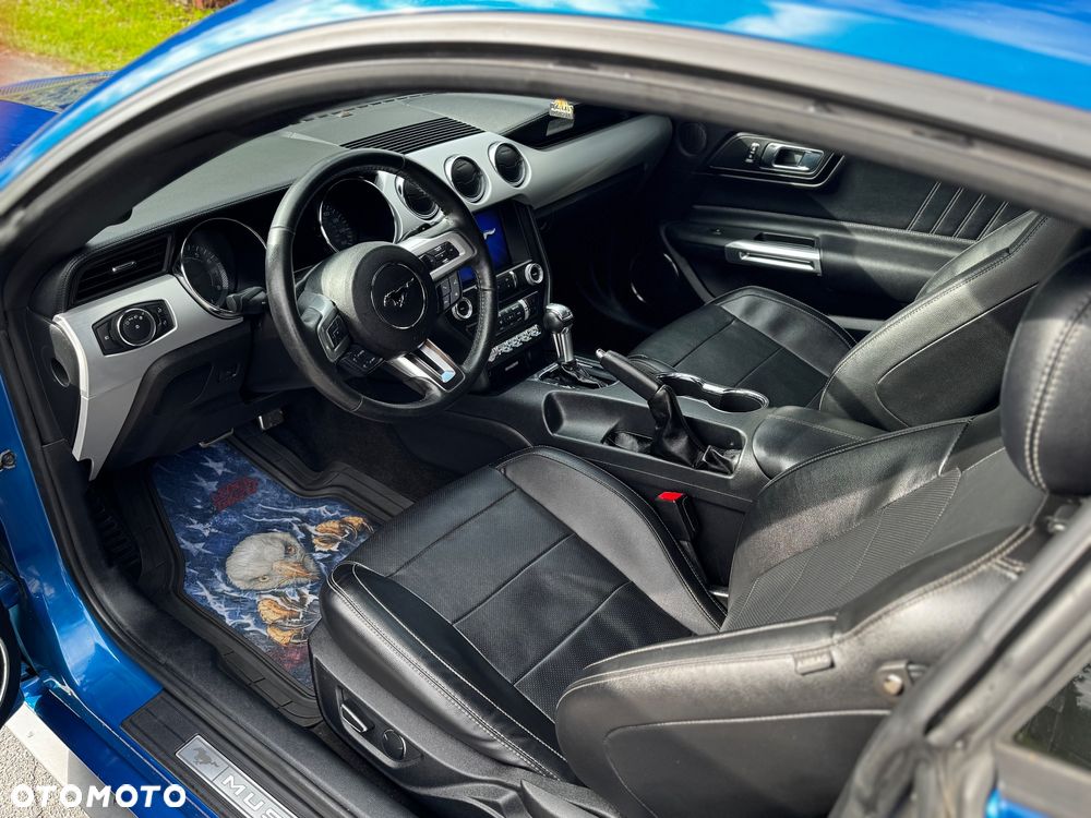 Ford Mustang 5.0 V8 GT - 24