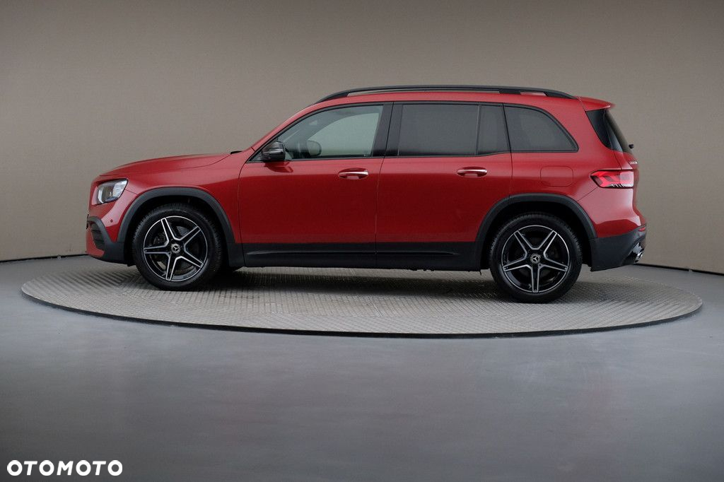 Mercedes-Benz GLB - 4