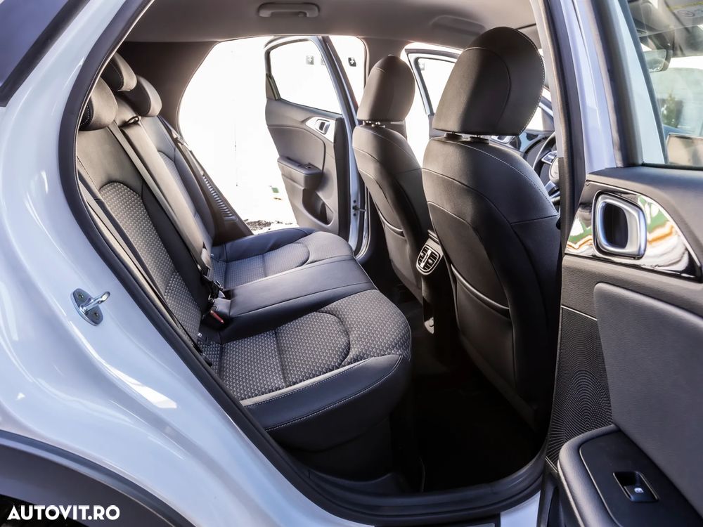 Kia XCeed 1.6 GDI DCT6 OPF SPIRIT - 6