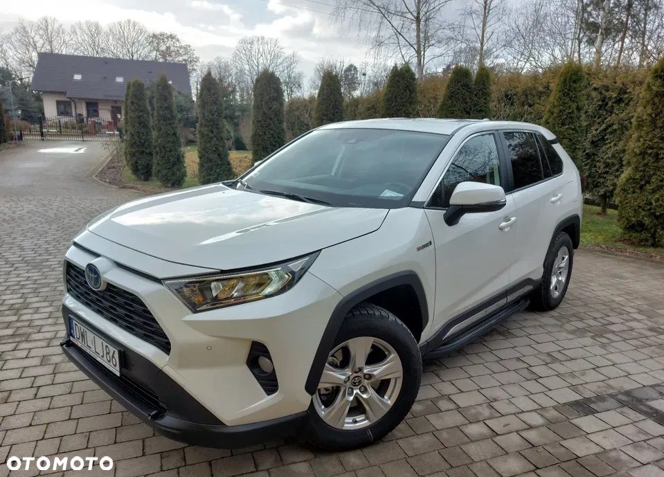 Toyota RAV4 - 6