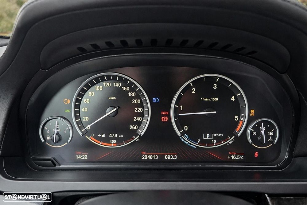 BMW 740 d Pack M - 11