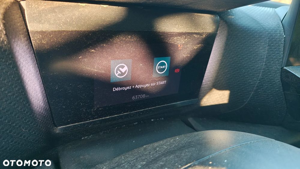 Citroën C4 PureTech 130 Stop&Start SHINE - 6