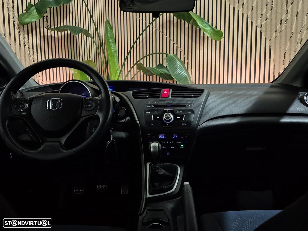 Honda Civic 1.6 i-DTEC Sport - 23