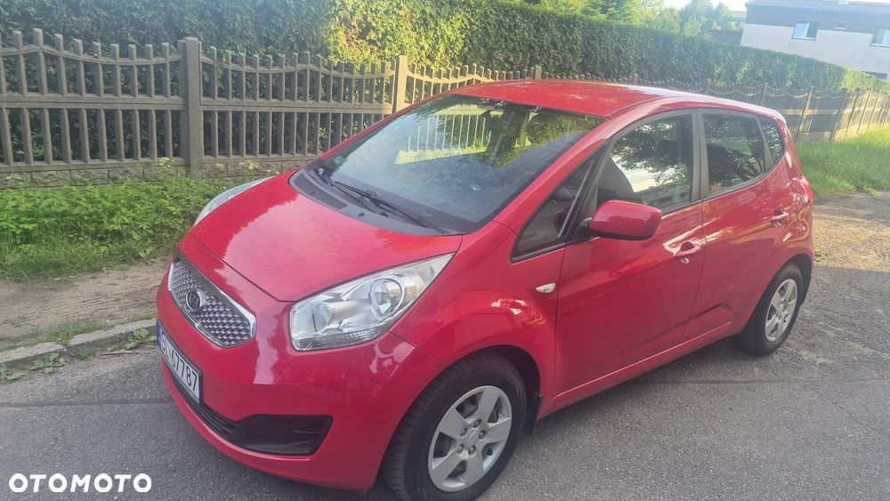 Kia Venga - 9