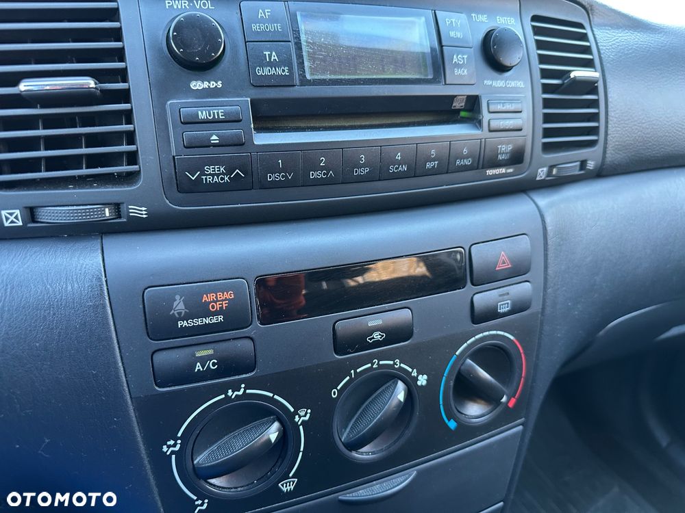 Toyota Corolla 1.4 VVT-i - 10