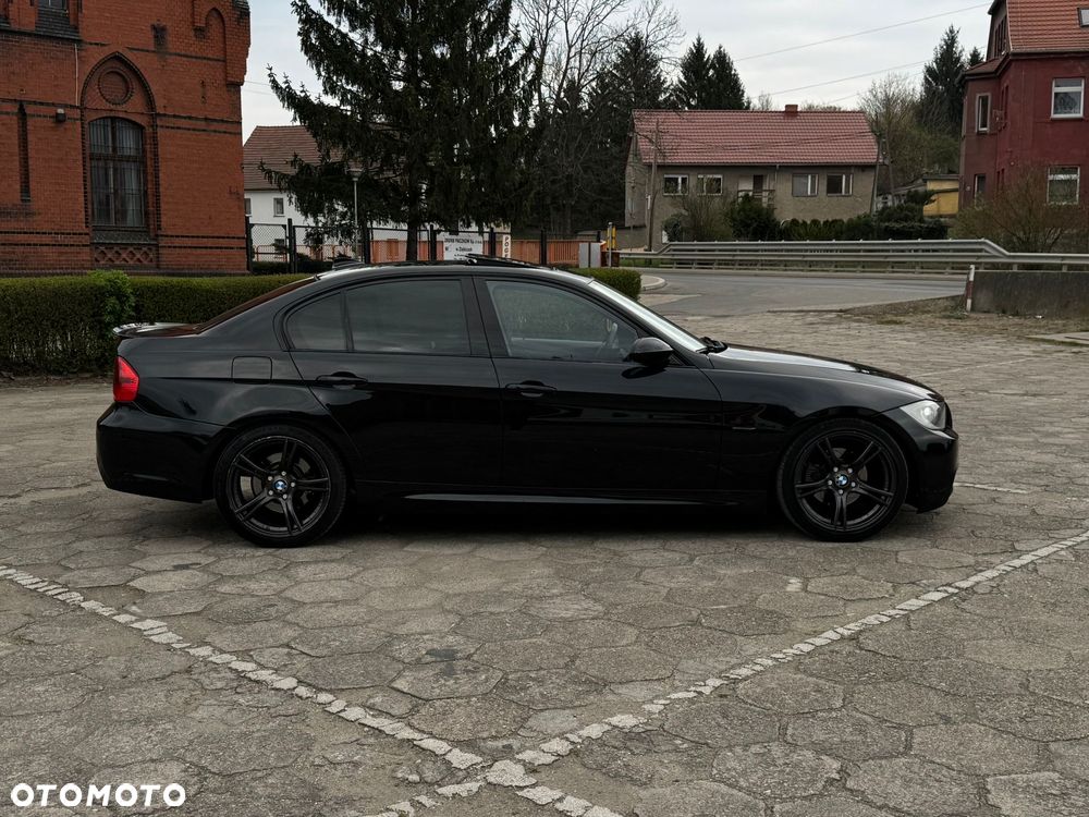 BMW Seria 3 325i - 5