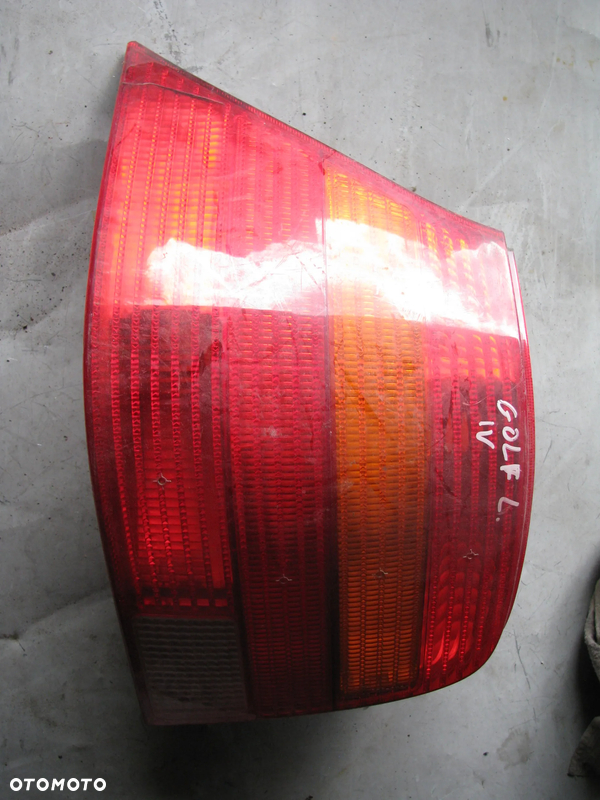LAMPA TYLNA LEWA VOLKSWAGEN GOLF IV
