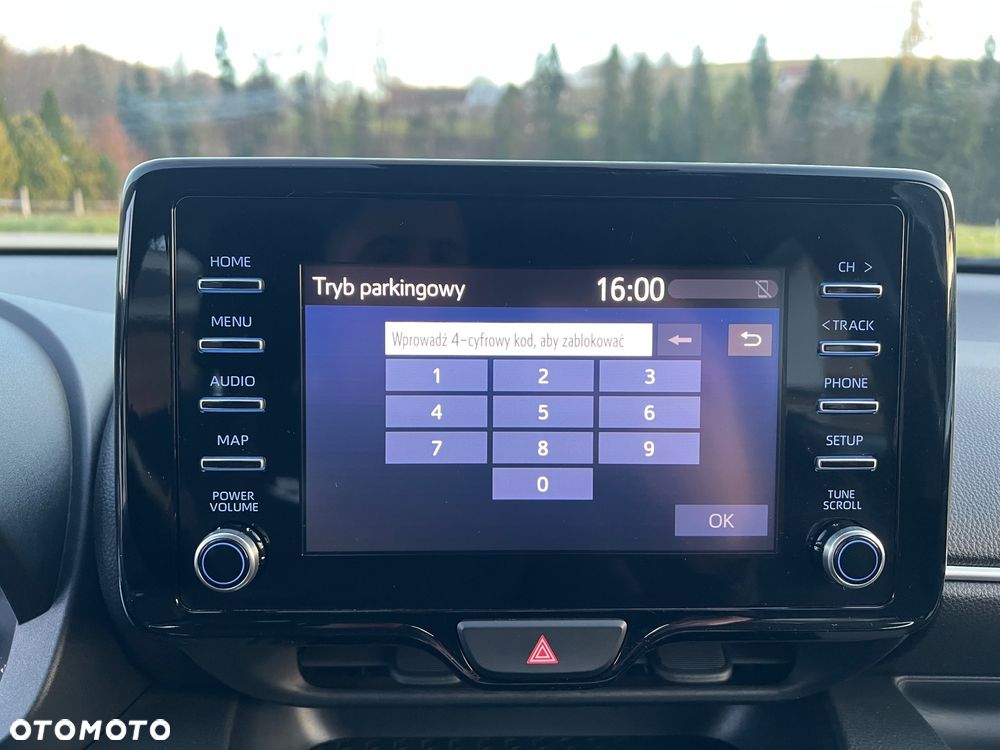 Toyota Yaris 1.5 VVT-i Elegant - 16