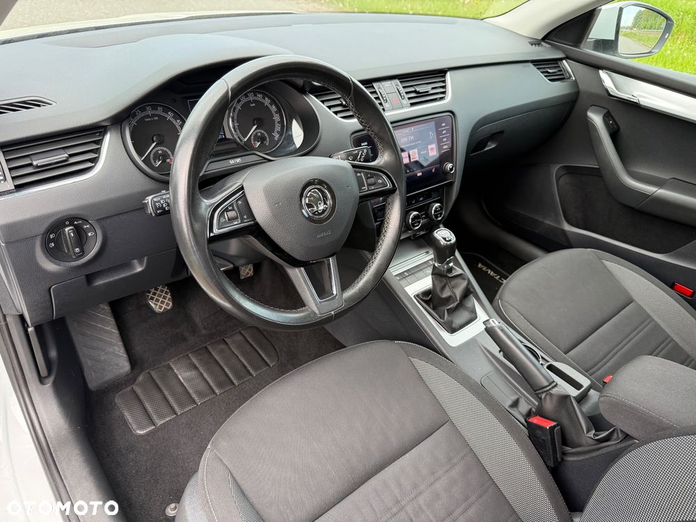 Skoda Octavia 2.0 TDI (Green tec) 4x4 Style - 26