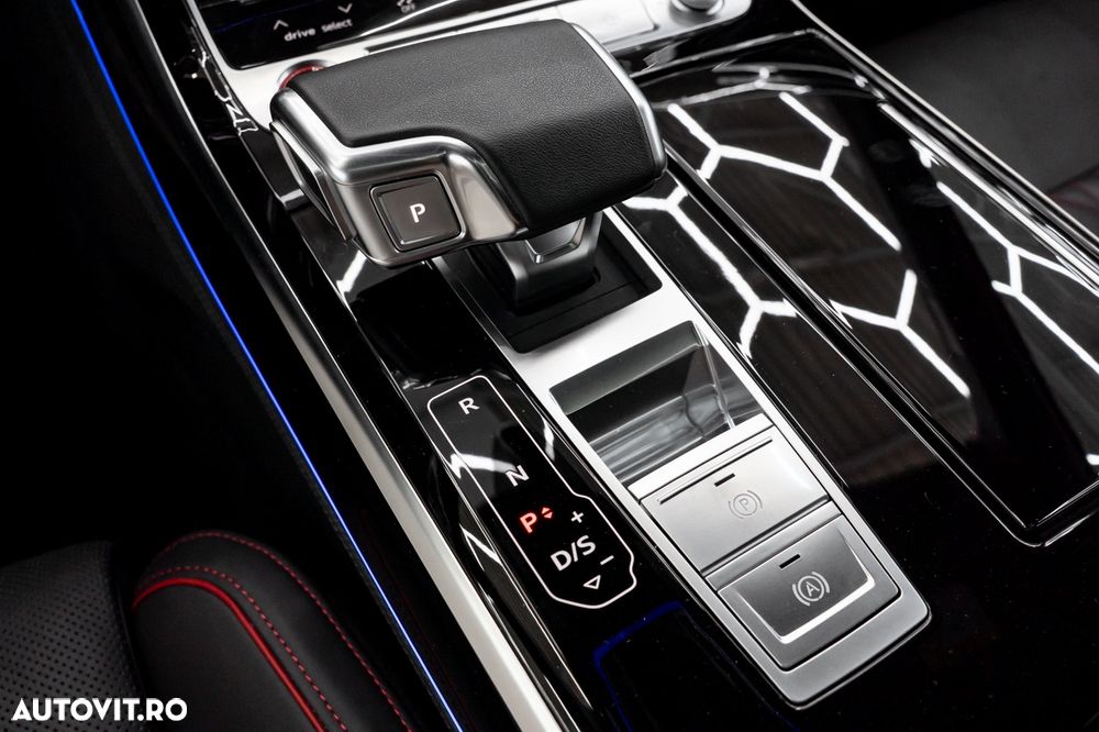 Audi S8 PI quattro Tiptronic MHEV - 36