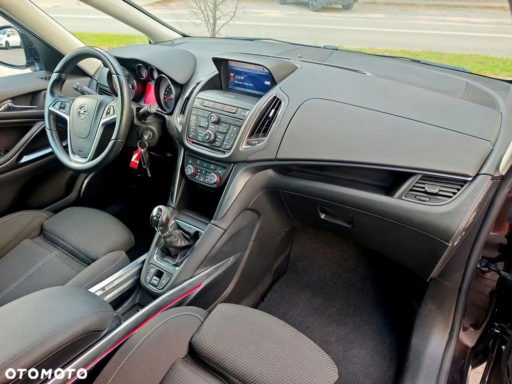 Opel Zafira Tourer 2.0 CDTI Innovation - 34