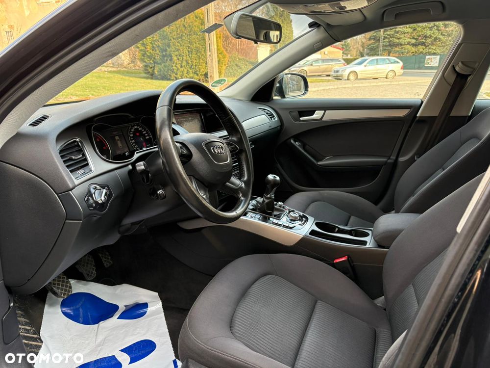 Audi A4 Avant 2.0 TDI DPF Ambition - 8