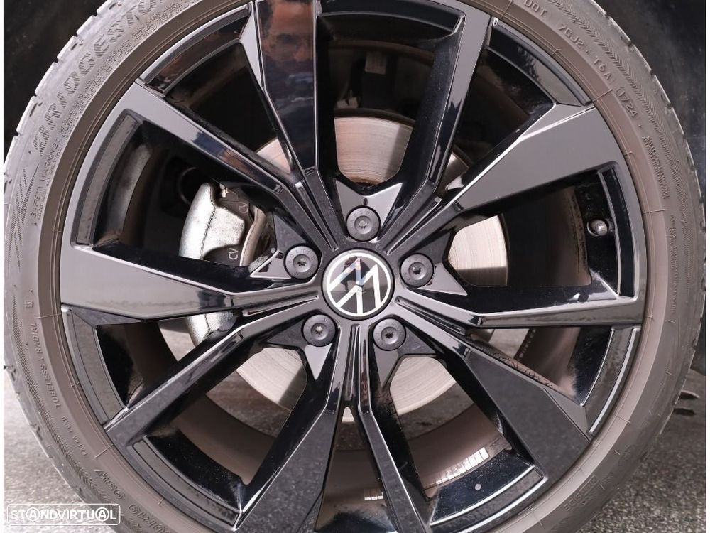 VW T-Roc 1.5 TSI R-Line DSG - 35