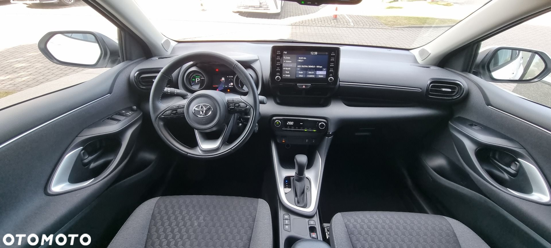 Toyota Yaris - 5