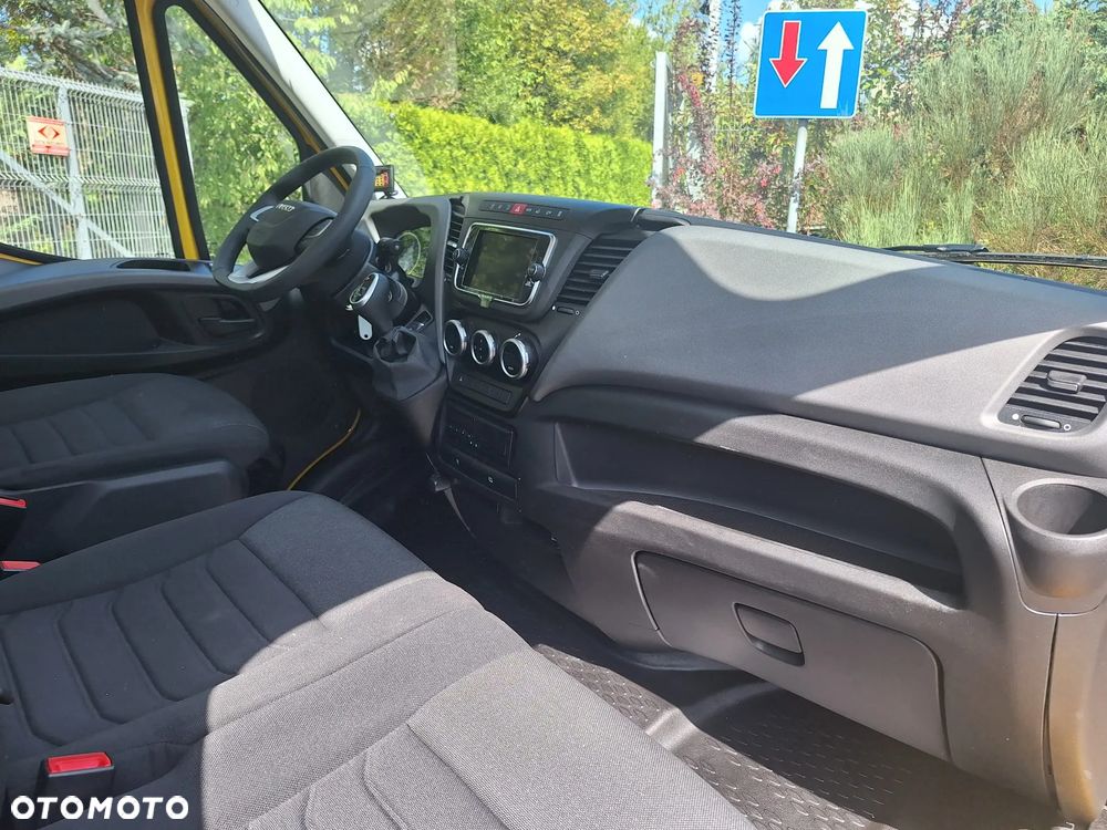 Iveco DAILY 35S21A8P - 28