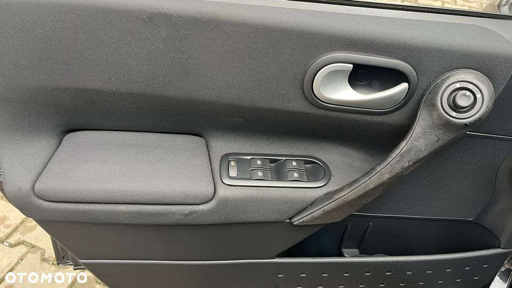 Renault Megane 1.6 Dynamique - 29