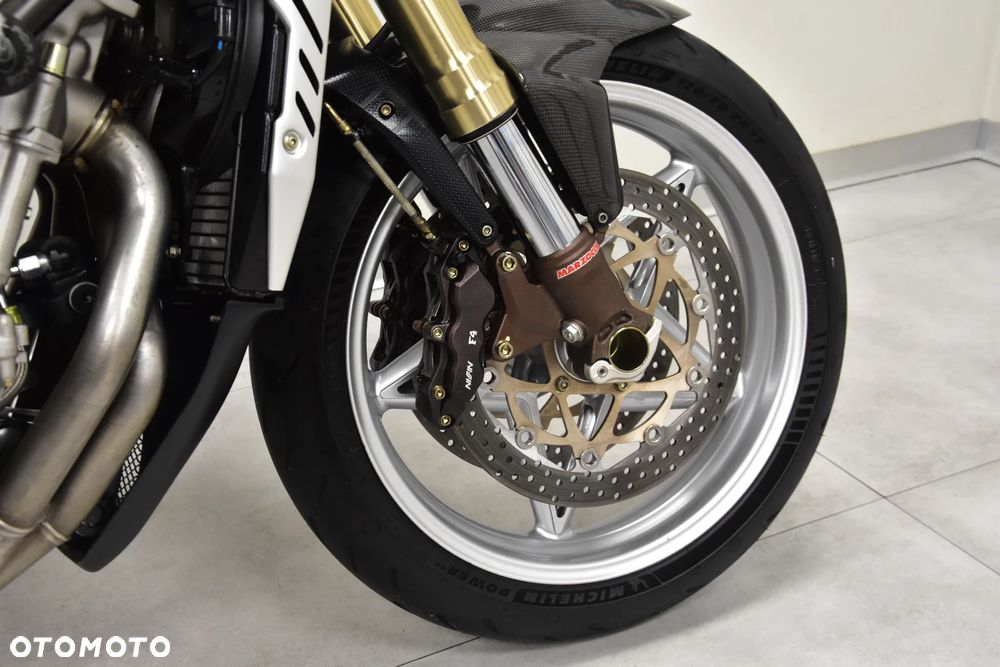 MV AGUSTA Brutale S - 17