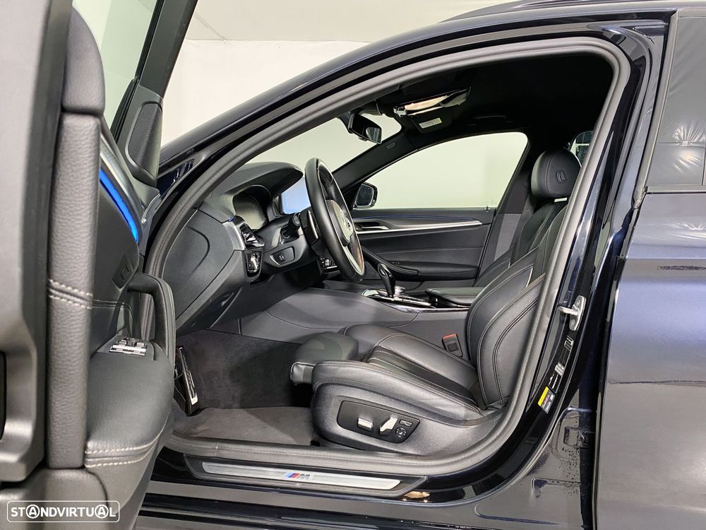 BMW 530 e Pack Desportivo M - 10