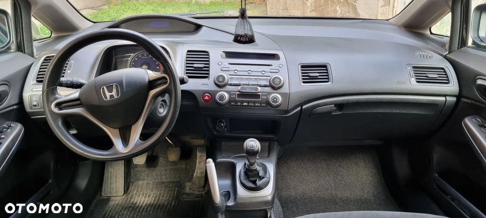 Honda Civic 1.8 Base - 16