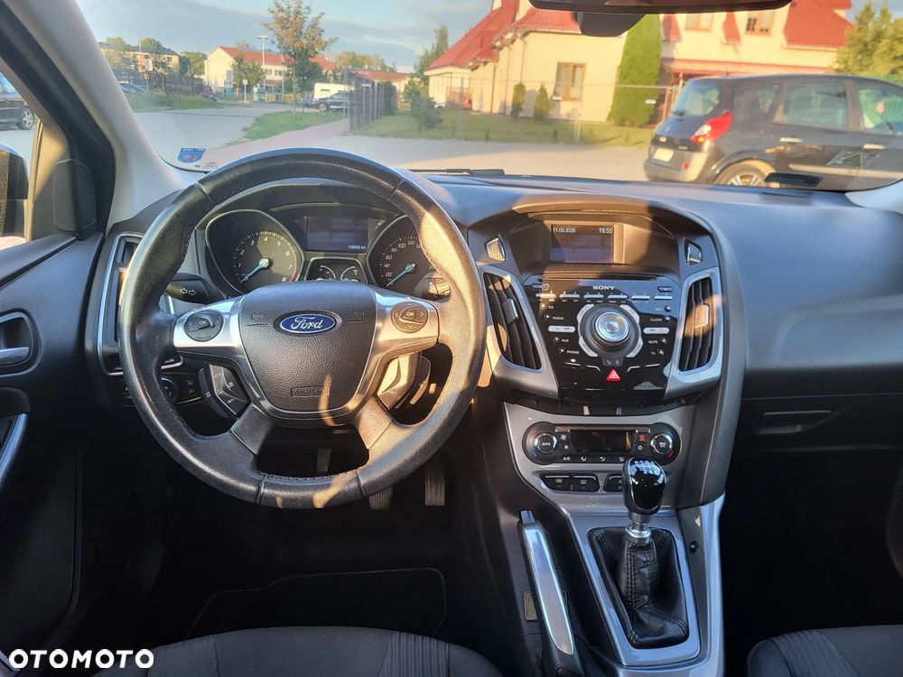 Ford Focus 1.6 EcoBoost Titanium - 16
