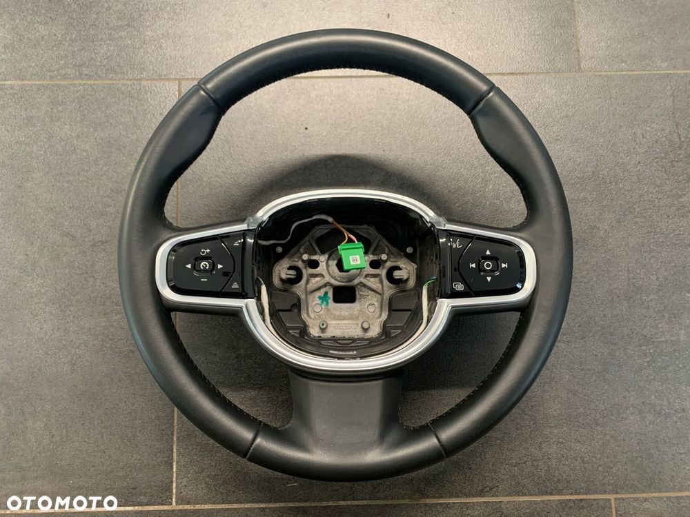 Kierownica VOLVO XC90 II multifunkcja ACC INSCRIP - 1