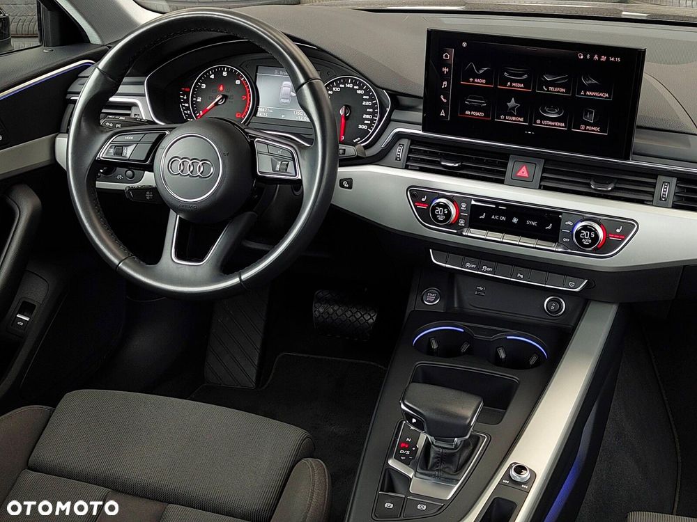 Audi A4 Limousine - 15