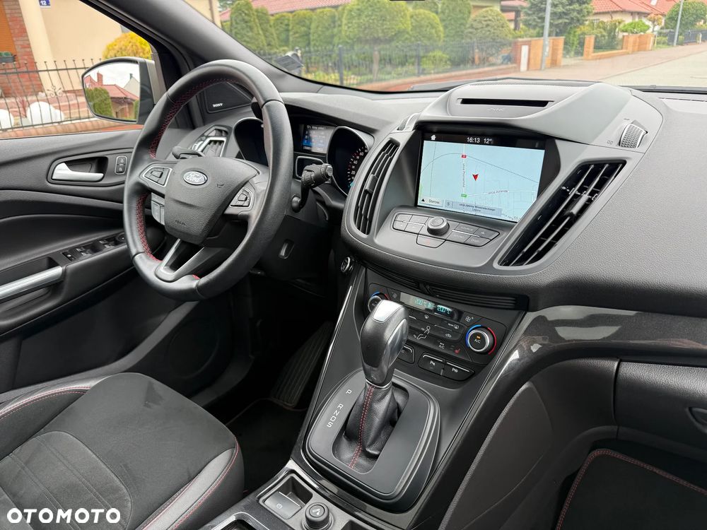 Ford Kuga 2.0 TDCi AWD ST-Line - 35