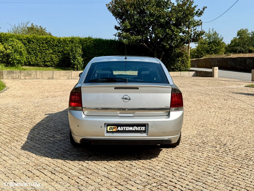 Opel Vectra GTS 2.2 DTi - 17