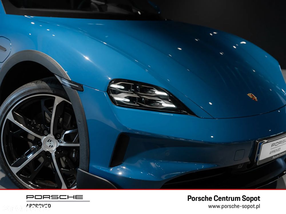 Porsche Taycan - 15