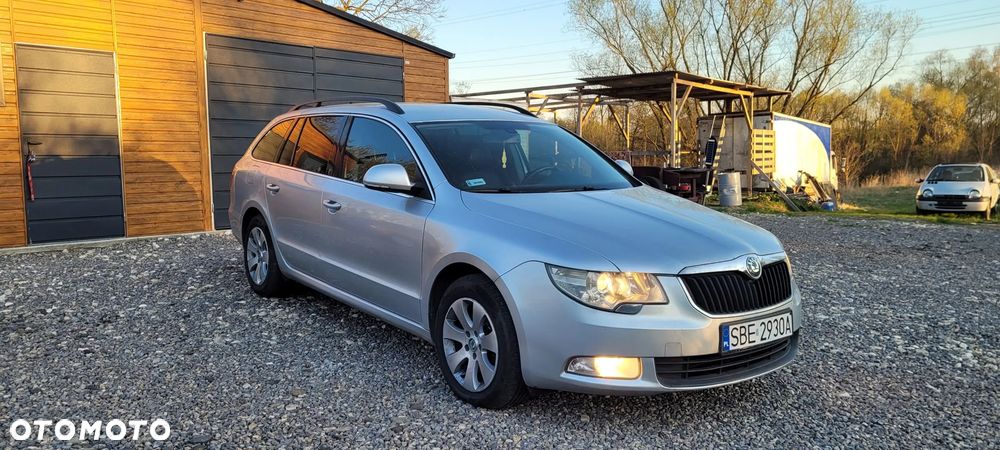 Skoda Superb 1.8 TSI FAMILY - 3