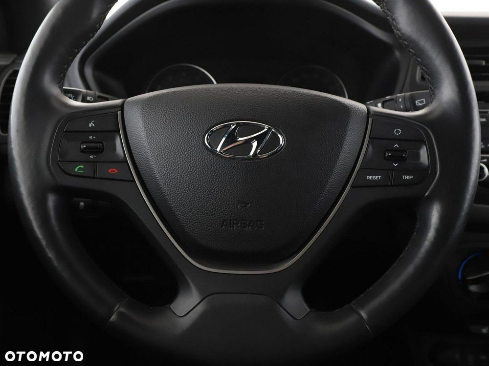 Hyundai i20 1.2 Passion - 21