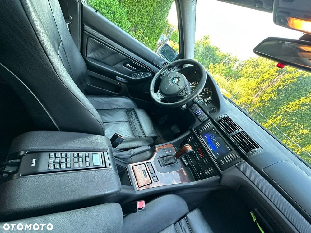 BMW Seria 5 - 14