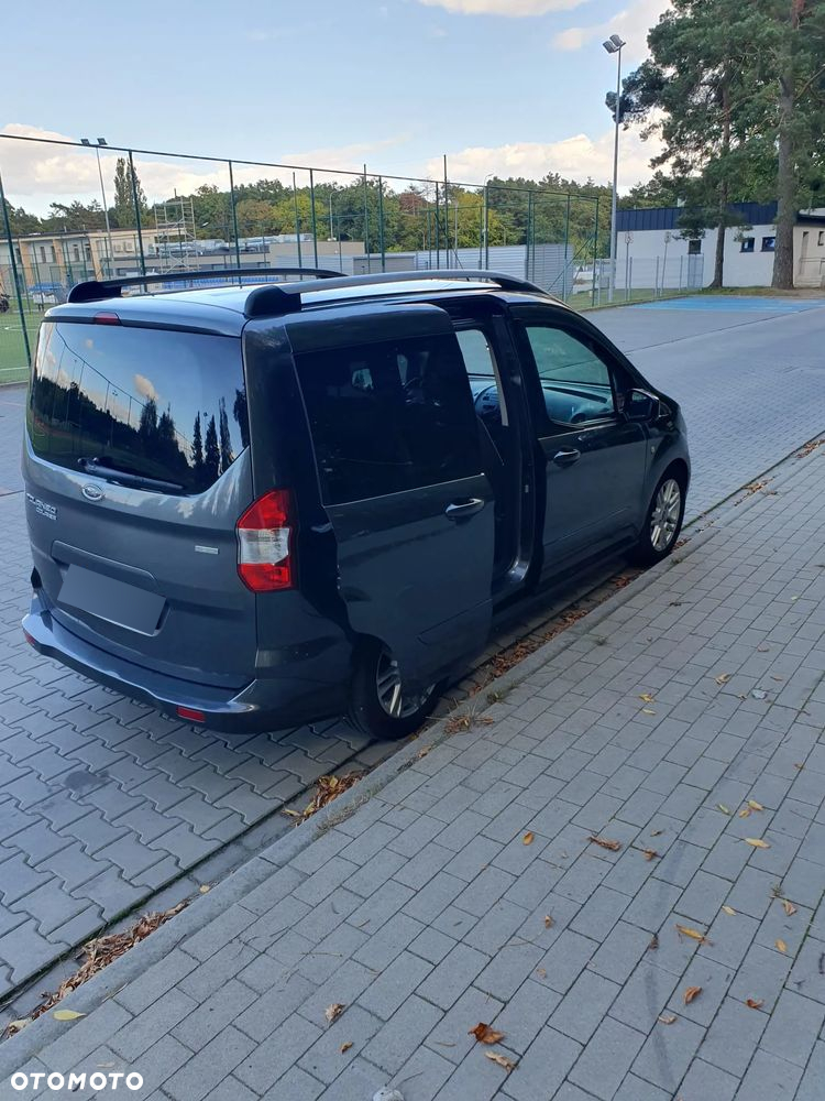 Ford Tourneo Courier 1.0 EcoBoost Trend - 4