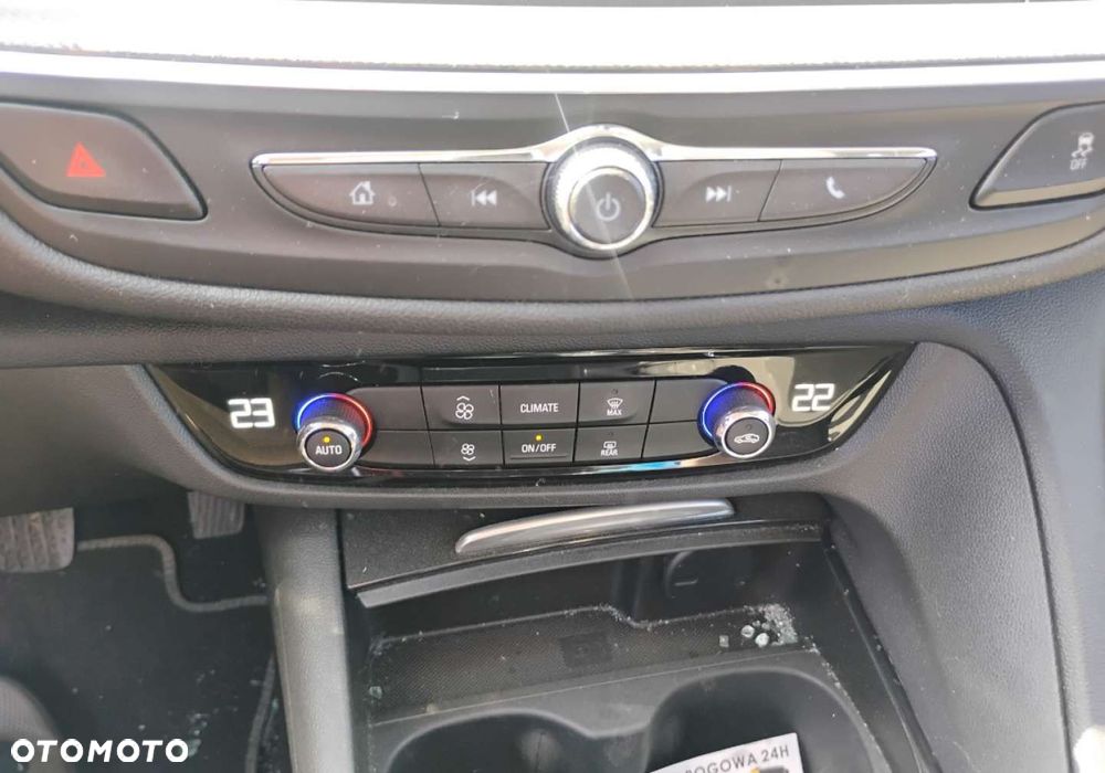 Opel Insignia - 16