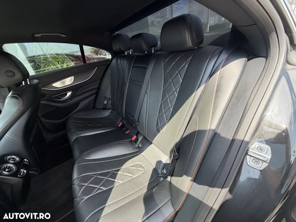 Mercedes-Benz CLS - 15