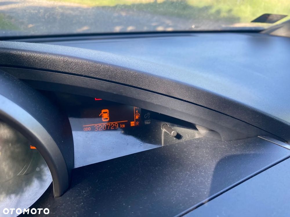Toyota Verso 1.8 Sol plus NAVI 7os MS - 12