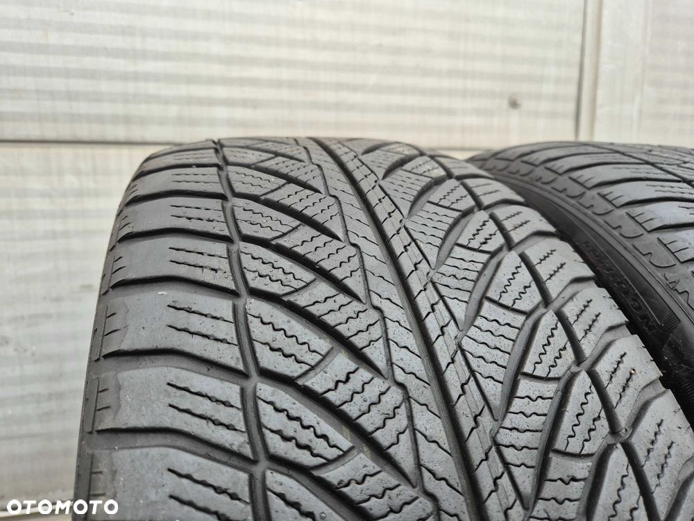 2x OPONY ZIMOWE 245/45/19 Good Year Ultra Grip 8 Performance XL RSC
