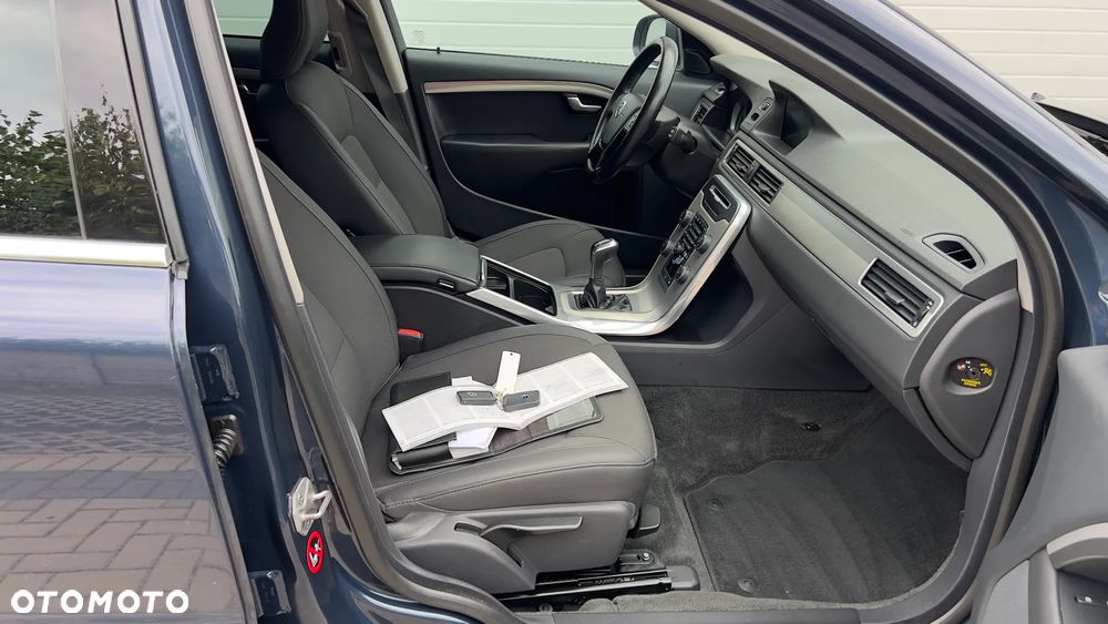 Volvo V70 D4 Kinetic - 20