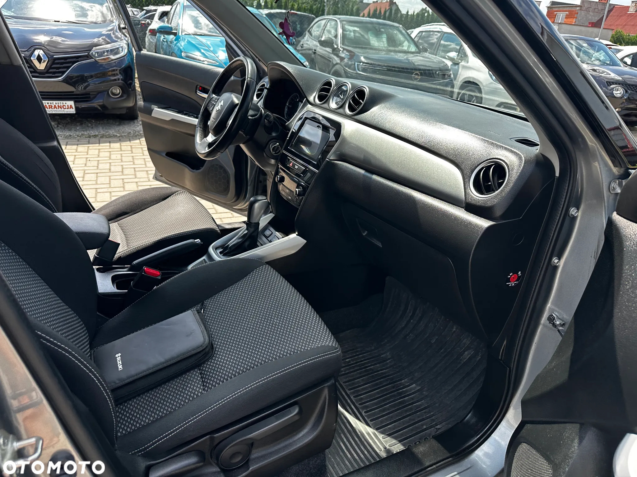 Suzuki Vitara - 24