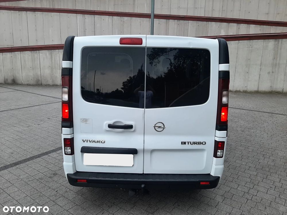 Opel Vivaro - 12