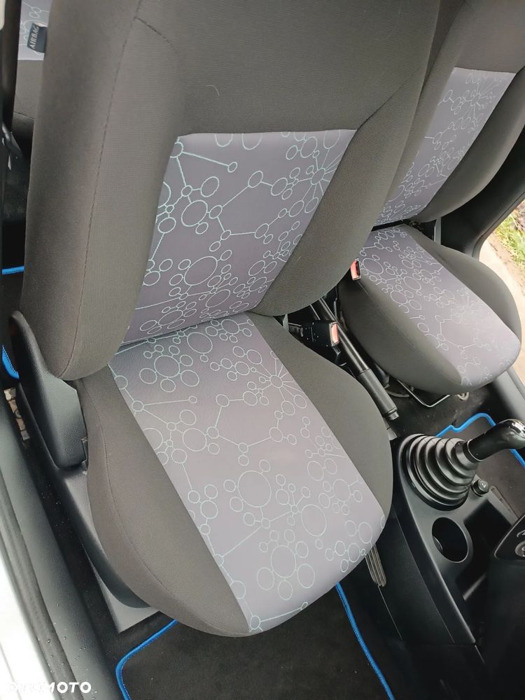 Ford Fiesta 1.4 Connection - 23