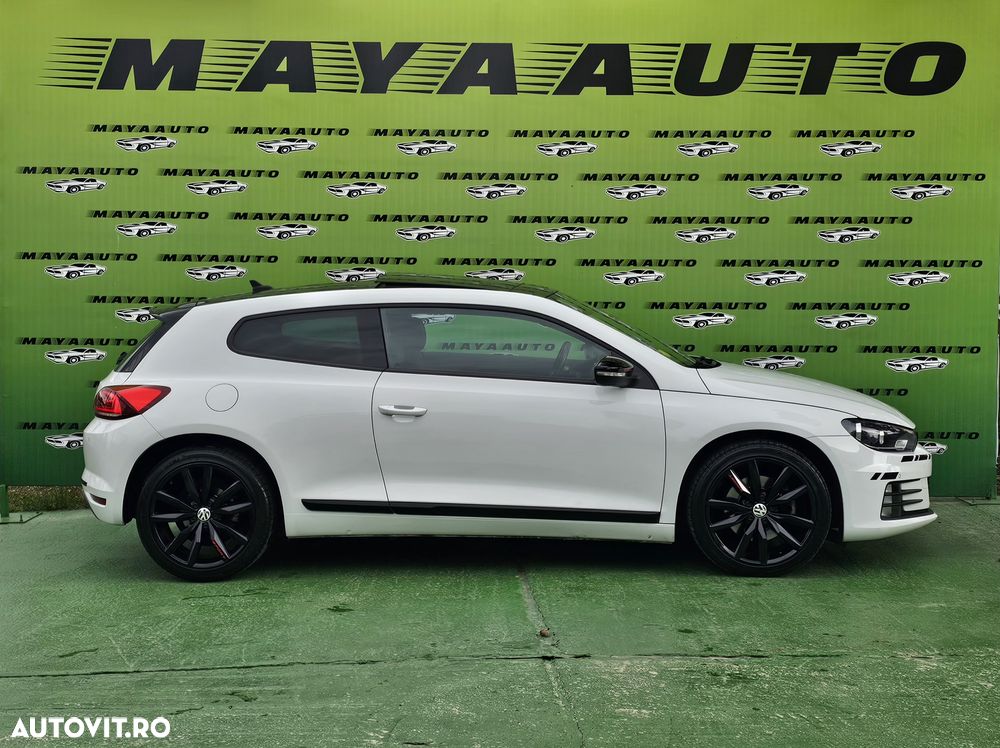 Volkswagen Scirocco 2.0 TDI (Blue Motion Technologie) DSG - 19